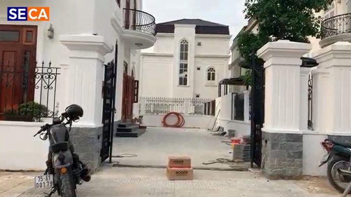 Dự án lắp đặt cổng âm sàn tự động cho Khu Biệt thự cao cấpDự án lắp đặt cổng âm sàn tự động cho Khu Biệt thự cao cấp