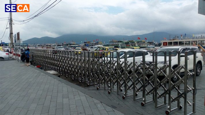 Dự án thi công cổng xếp inox tại Bến du thuyền sông Hàn - Đà Nẵng